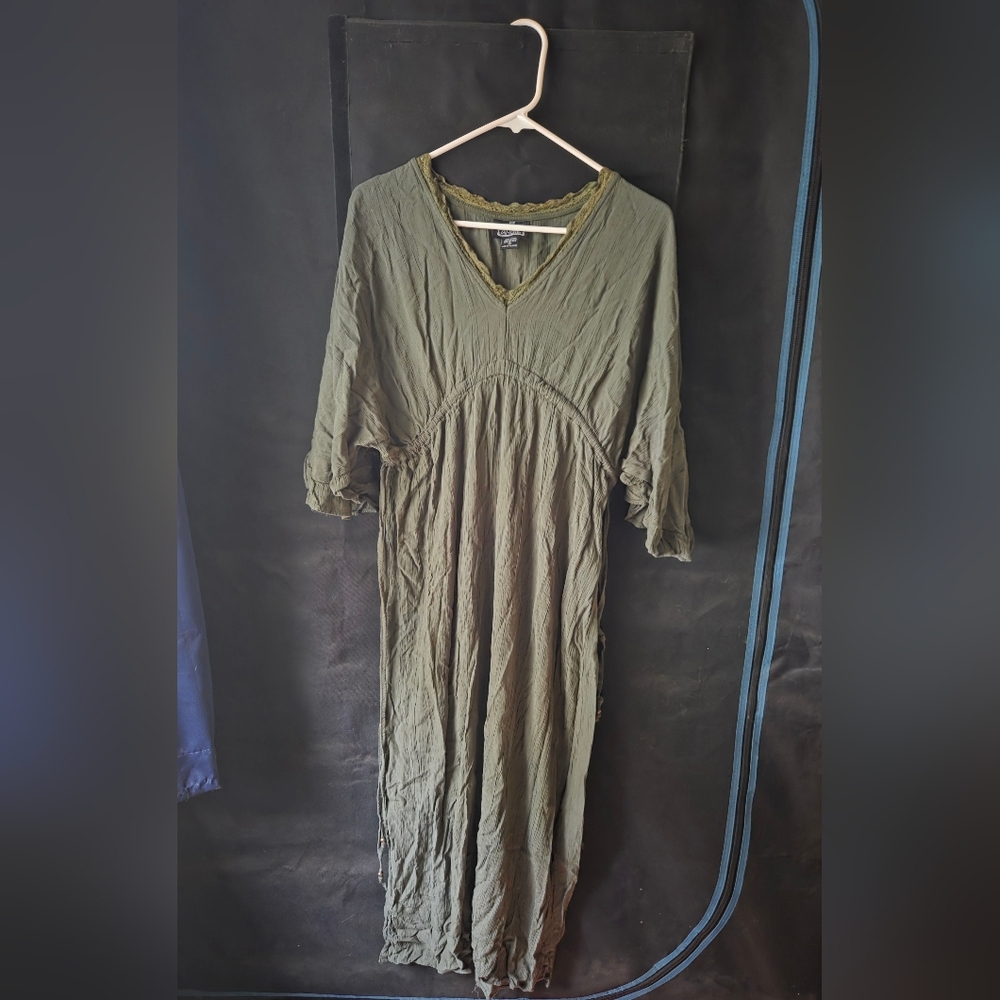 Angie 100% Rayon 3/4 Length Sleeve Maxi Dress Perfect For Ren Faires!